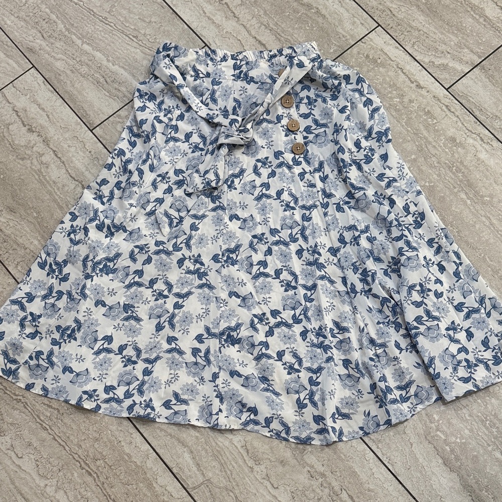 Floral Blue and White Skirt with Button Detail